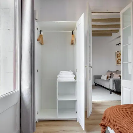 Blueground Sarria Nr Old Town Bcn-103 Apartment Barcelona